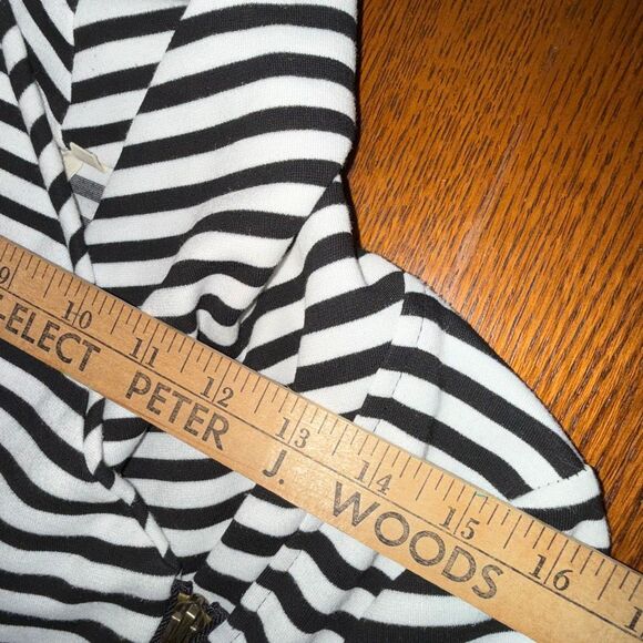 My Beloved Women’s Striped Waterfall Jacket Cardigan – Black White Asymmetrical - Picture 13 of 15